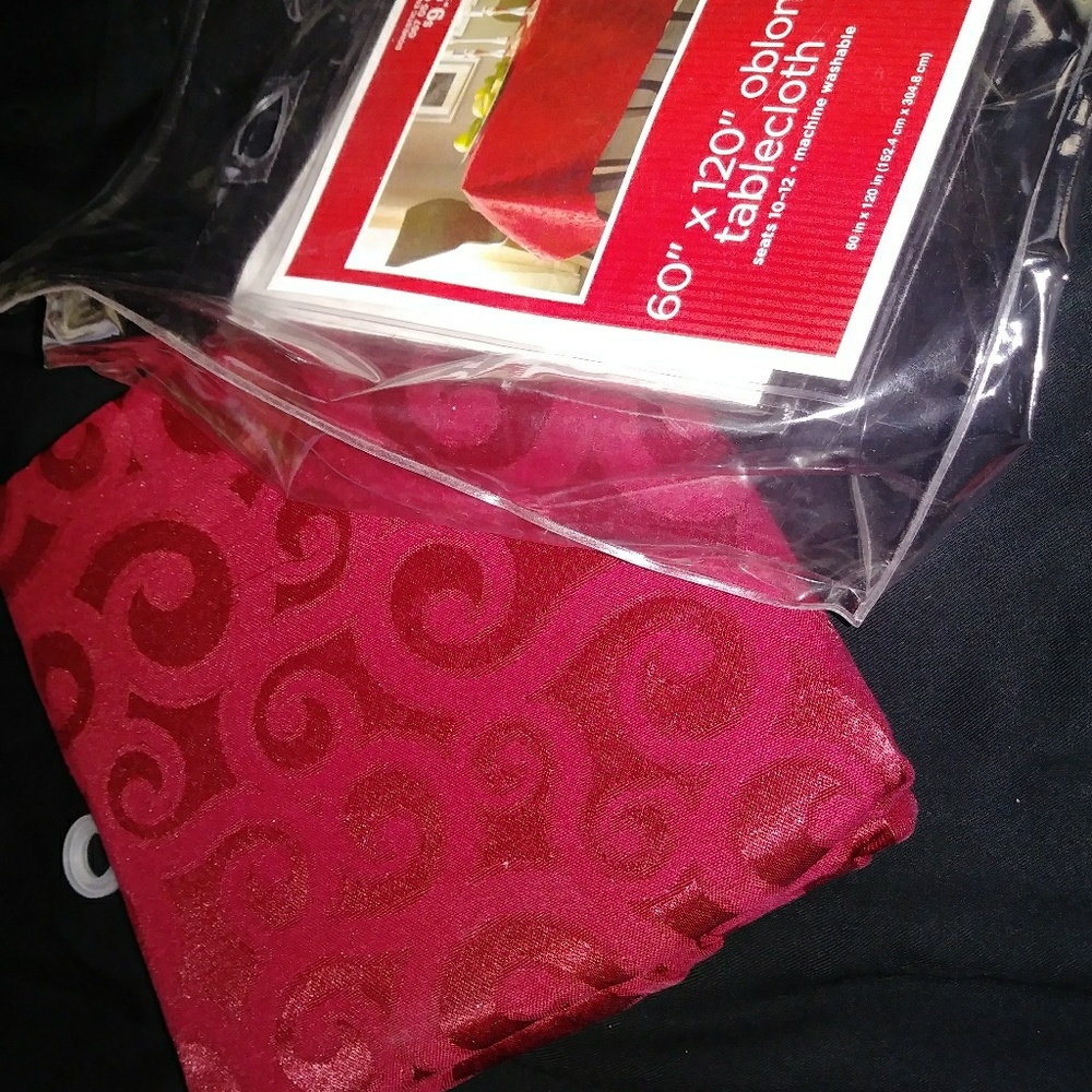 Cloth table cloth